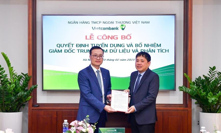 Vietcombank bổ nhiệm cựu Giám đốc công nghệ VinFast làm Giám đốc Trung tâm dữ liệu và phân tích - Ảnh 1.