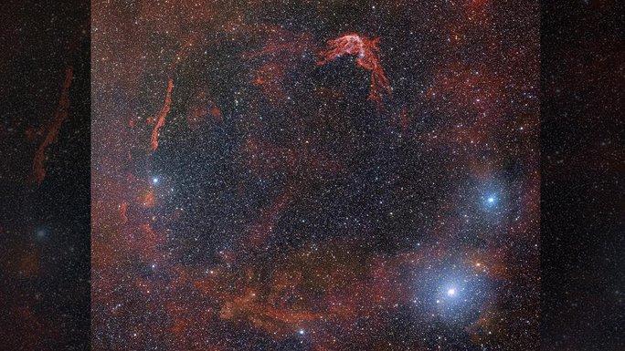 Mỹ: Công bố hình ảnh UFO 1.800 năm trước trỗi dậy từ ngôi mộ vũ trụ - Ảnh 1. Mỹ: Công bố hình ảnh UFO 1.800 năm trước trỗi dậy từ ngôi mộ vũ trụ - Ảnh 1.