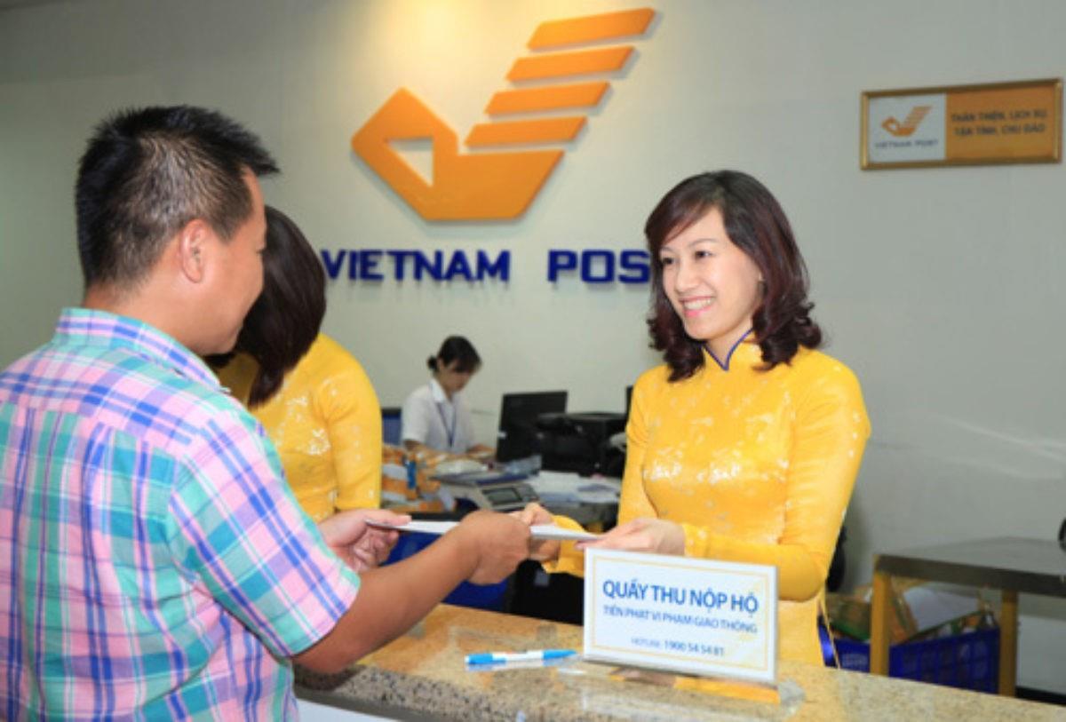 613 phòng giao dịch bưu điện của LienVietPostBank có thể đóng cửa sau khi VNPost thoái vốn - Ảnh 1.