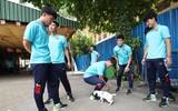 U22 Việt Nam cầu an trong ngôi chùa nổi tiếng ở Phnom Penh ảnh 12