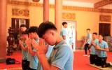 U22 Việt Nam cầu an trong ngôi chùa nổi tiếng ở Phnom Penh ảnh 7