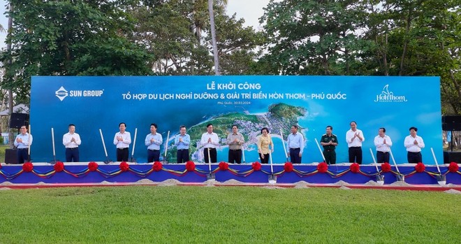 Nghi thức khởi công tổ hợp du lịch nghỉ dưỡng và giải trí biển Hòn Thơm. Ảnh: Sun Group