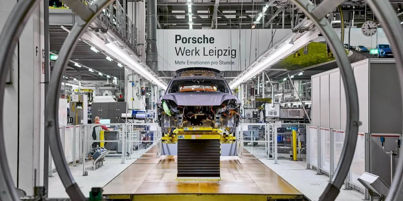 porsche-macan-ev-production-2.jpg