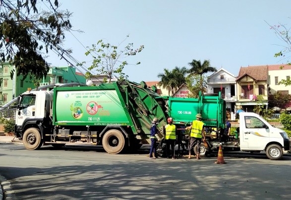 Tỉnh Quảng Bình phấn đấu triển khai đến 100% hộ gia đình thực hiện phân loại chất thải rắn sinh hoạt tại nguồn.