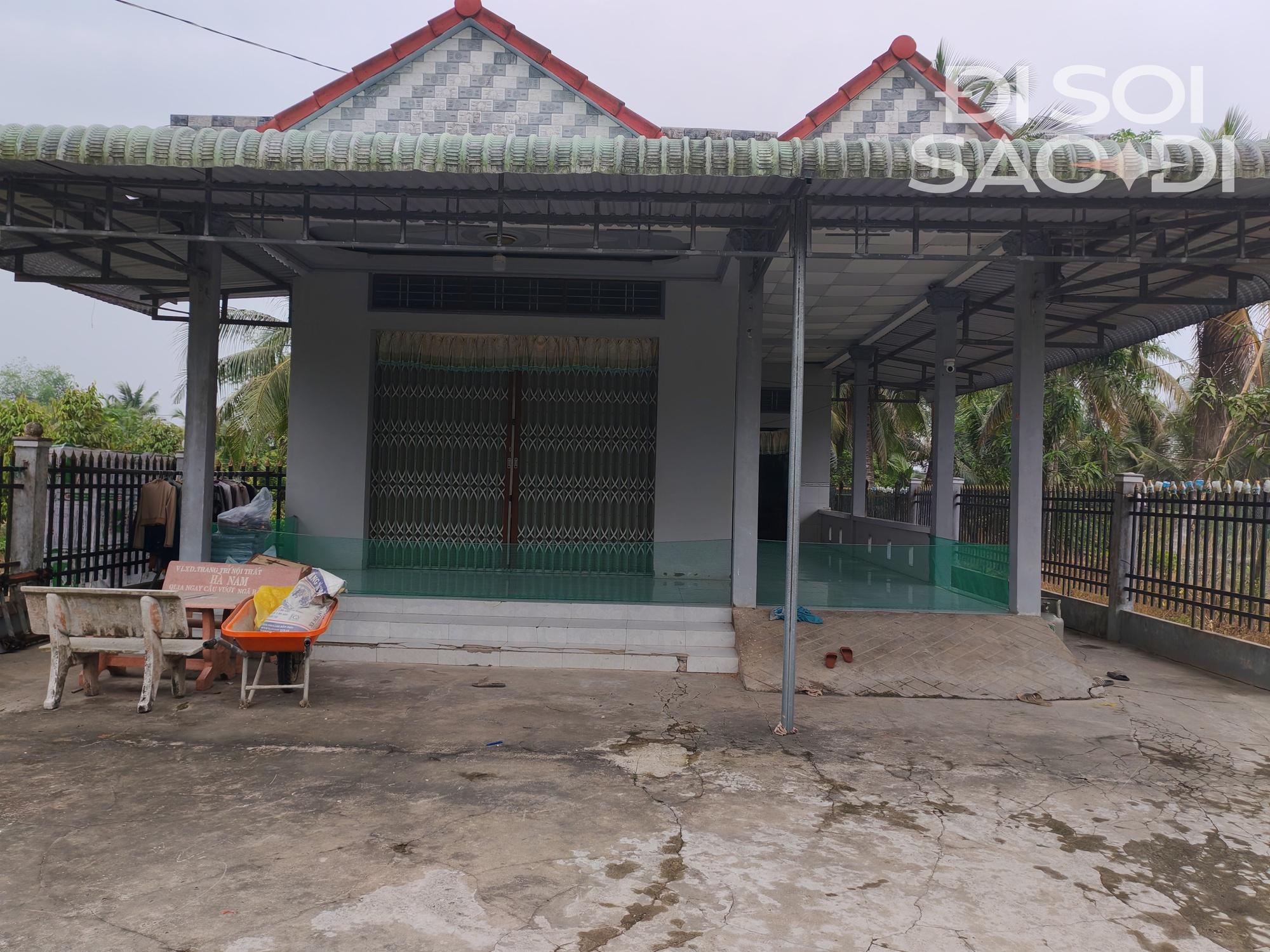 Về xóm