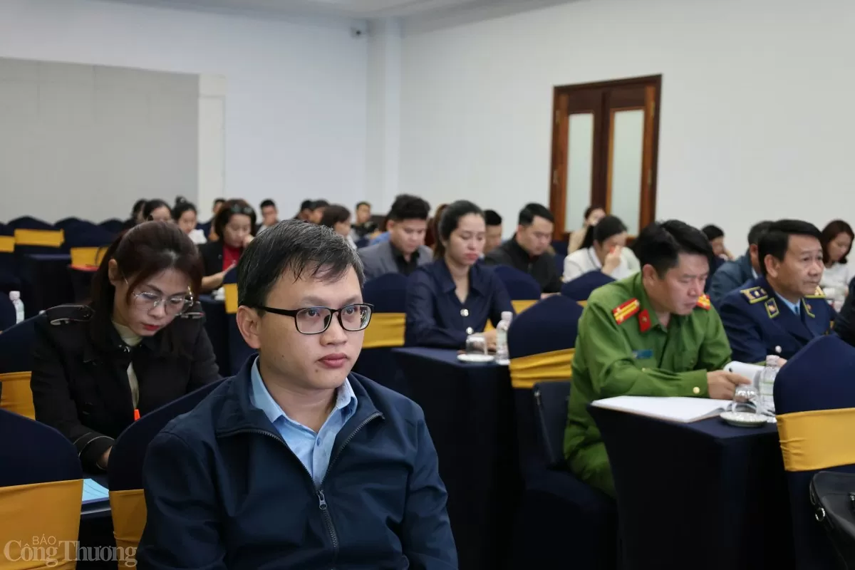 Điện Biên: Nâng cao nhận thức người tiêu dùng qua thương mại Điện Biên: Nâng cao nhận thức người tiêu dùng qua thương mại