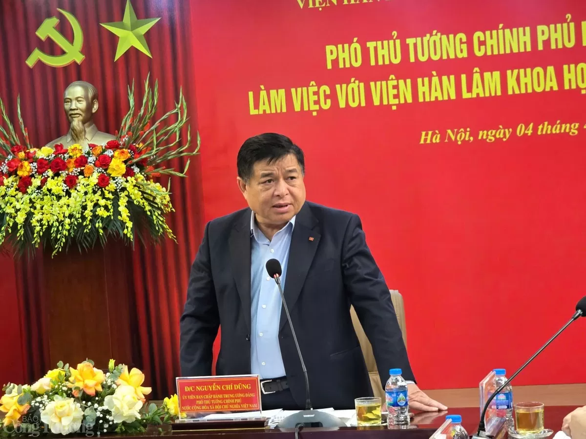 Phó Thủ tướng Nguyễn Chí Dũng làm việc với Viện Hàn lâm Khoa học và Công nghệ Việt Nam