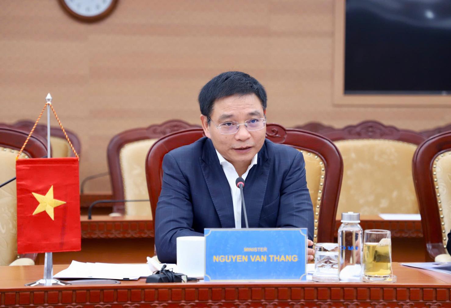 Bộ trưởng Nguyễn Văn Thắng cho biết, Bộ Tài chính sẽ trình Chính phủ dự thảo Nghị quyết về việc triển khai thí điểm phát hành và giao dịch tài sản mã hóa.