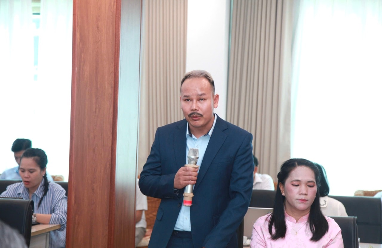 be-giang-khoa-boi-duong-lao-5.jpg