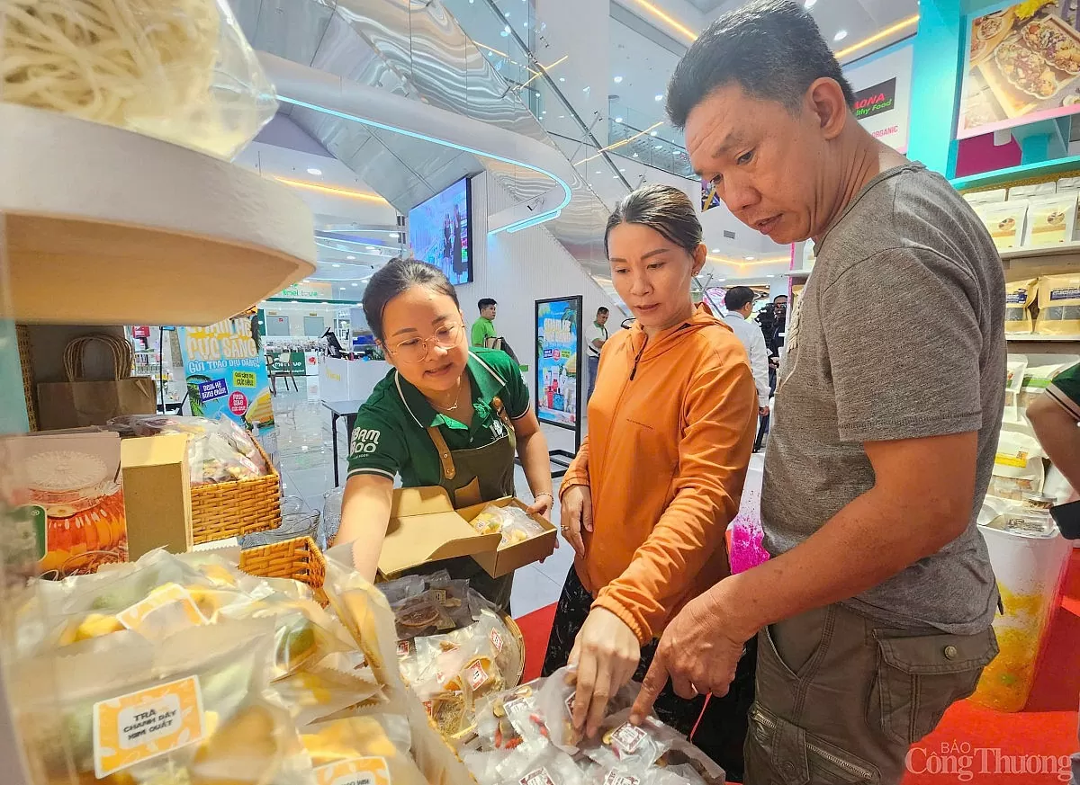 Tuần lễ kết nối giao thương: Nâng sức cạnh tranh hàng Việt Tuần lễ kết nối giao thương: Nâng cao sức cạnh tranh của hàng Việt