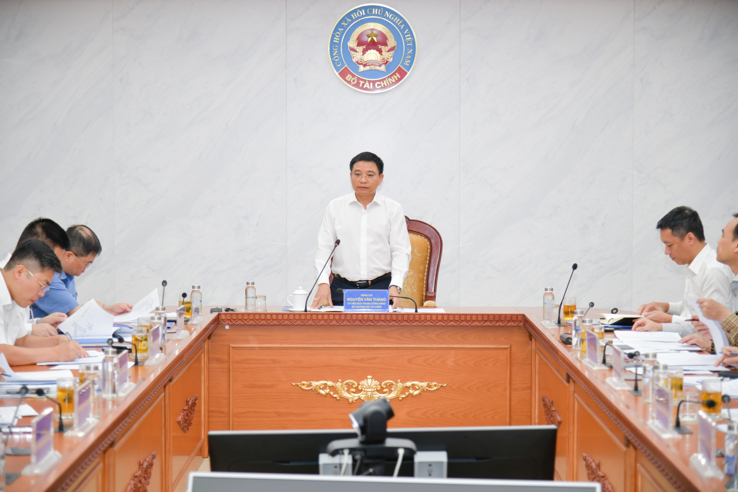 Bộ trưởng Nguyễn Văn Thắng phát biểu chỉ đạo Hội nghị.