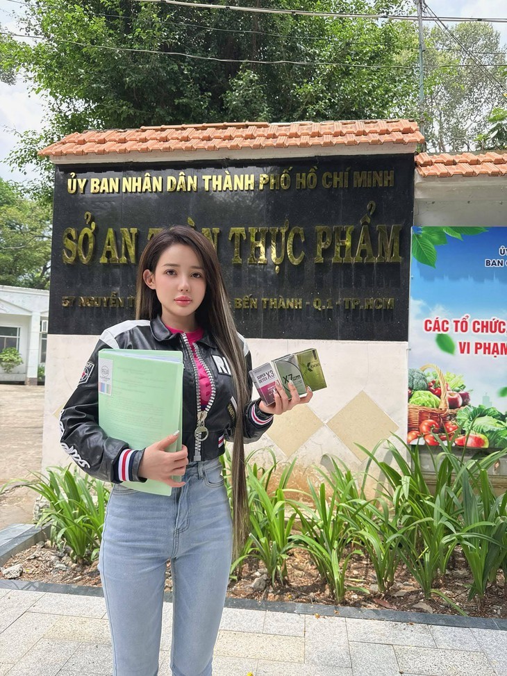 Ngân 98 cho biết đã đến Sở An toàn thực phẩm TP.HCM trong ngày 22-5 - Ảnh: Facebook nhân vật
