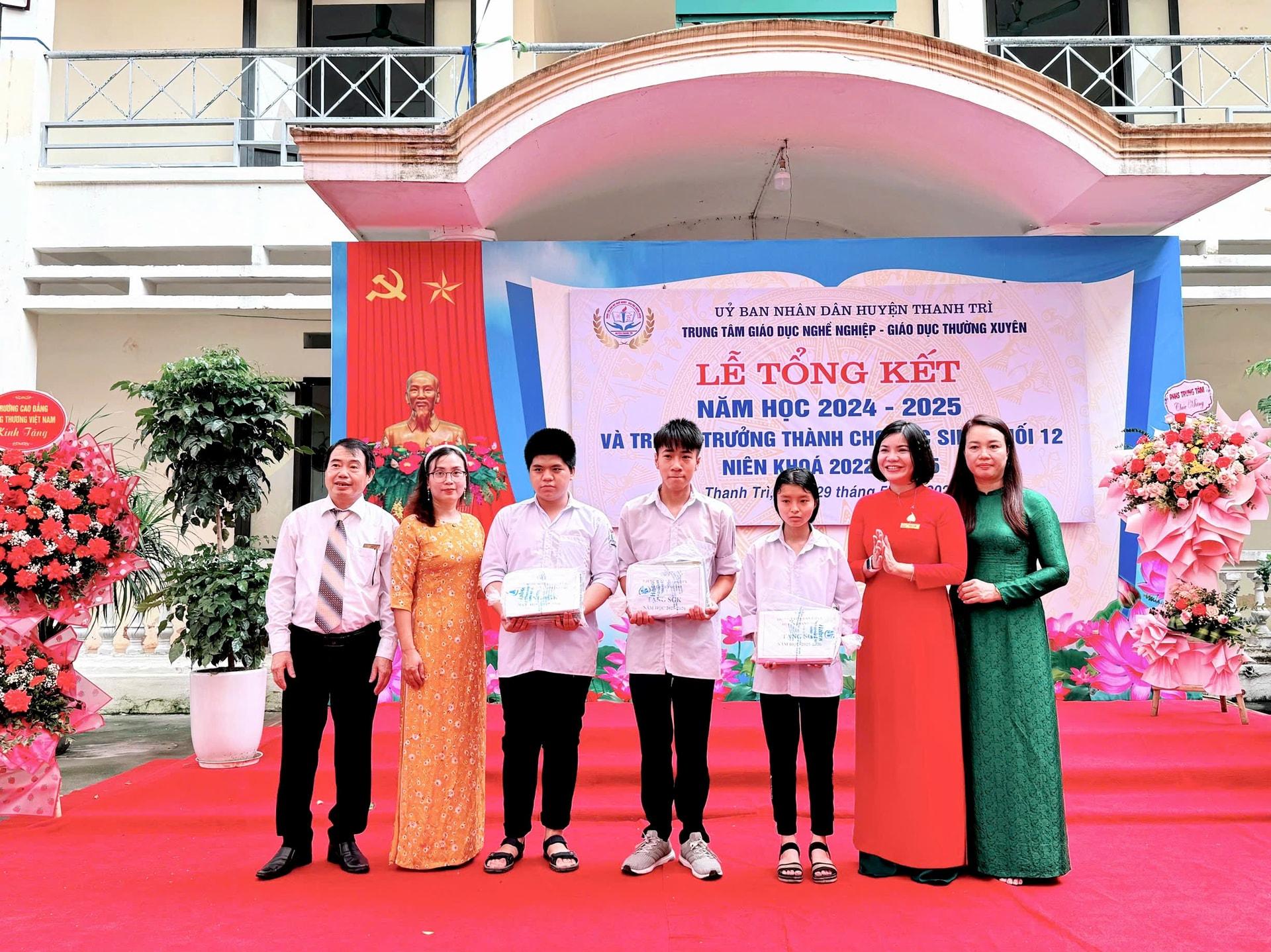 hoc-sinh-kho-khan.jpg