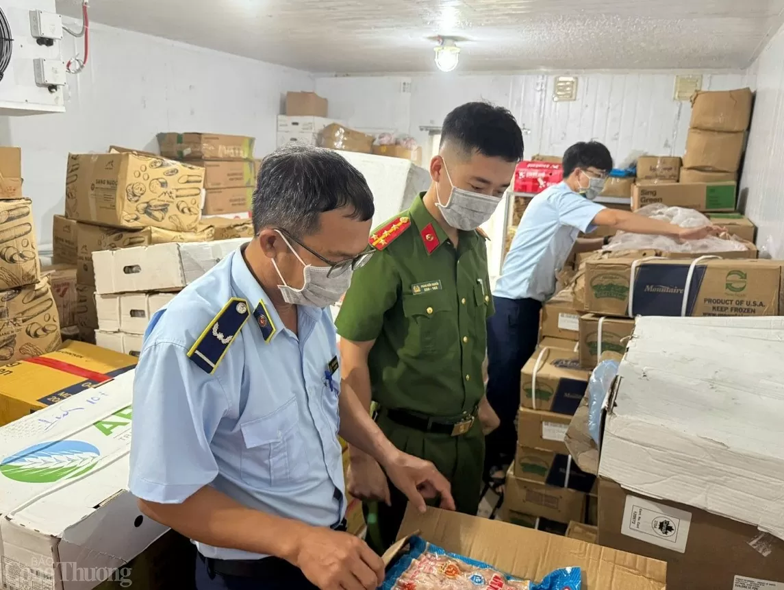 Gần 4 tấn thực phẩm bẩn