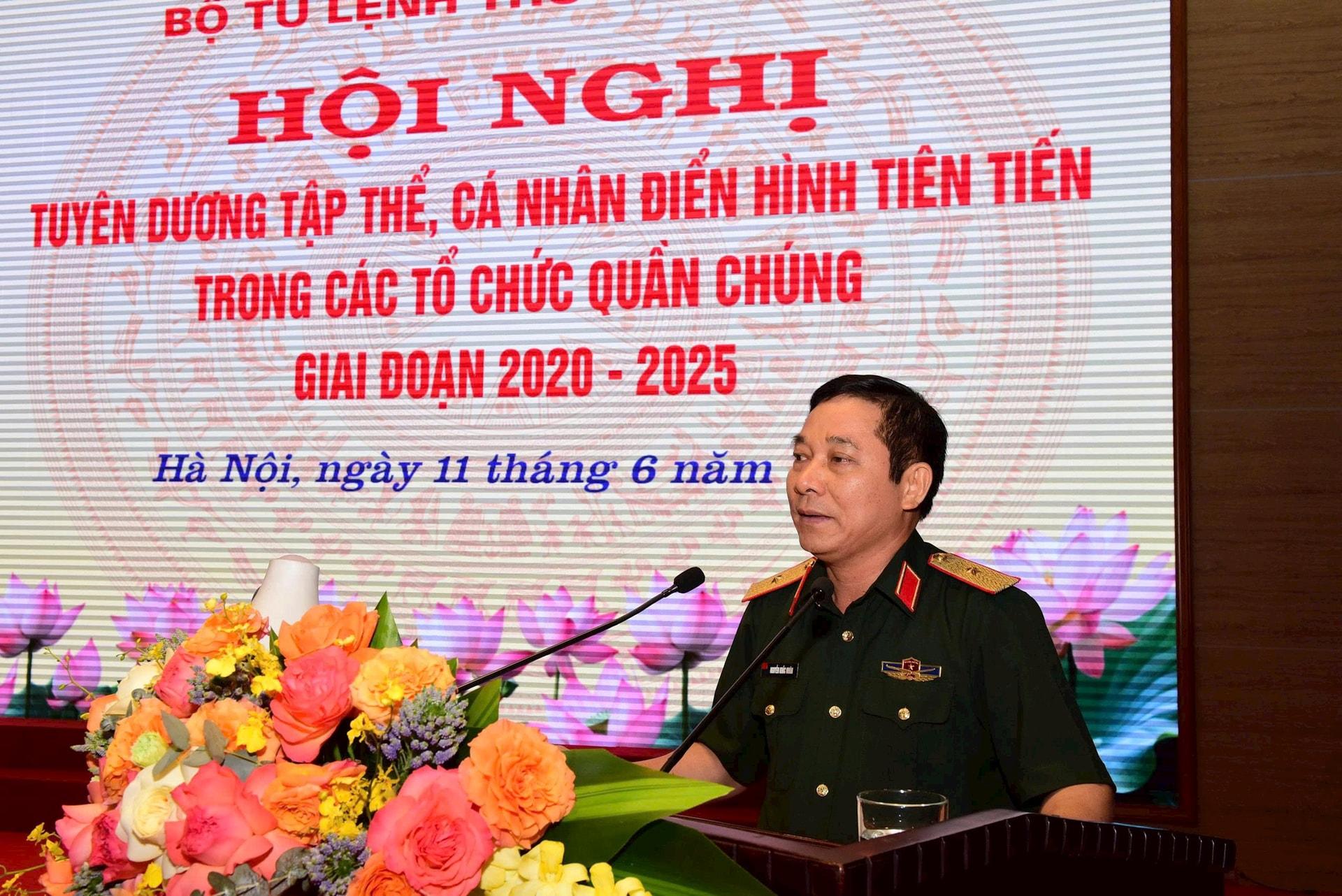 nhan.jpg