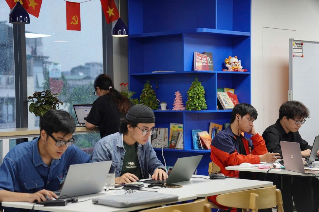 Gen Z rủ nhau ra quán học bài: Mô hình “Study space” lên ngôi