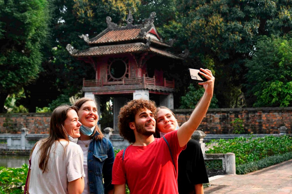 Du khách đến Hà Nội nhiều nhờ các đợt truyền thông mạnh mẽ