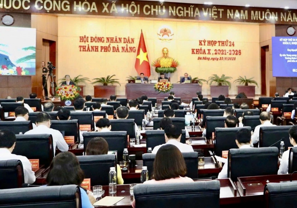 Kinh tế Đà Nẵng 6 tháng đầu năm tăng trưởng ấn tượng Kinh tế Đà Nẵng 6 tháng đầu năm tăng trưởng ấn tượng