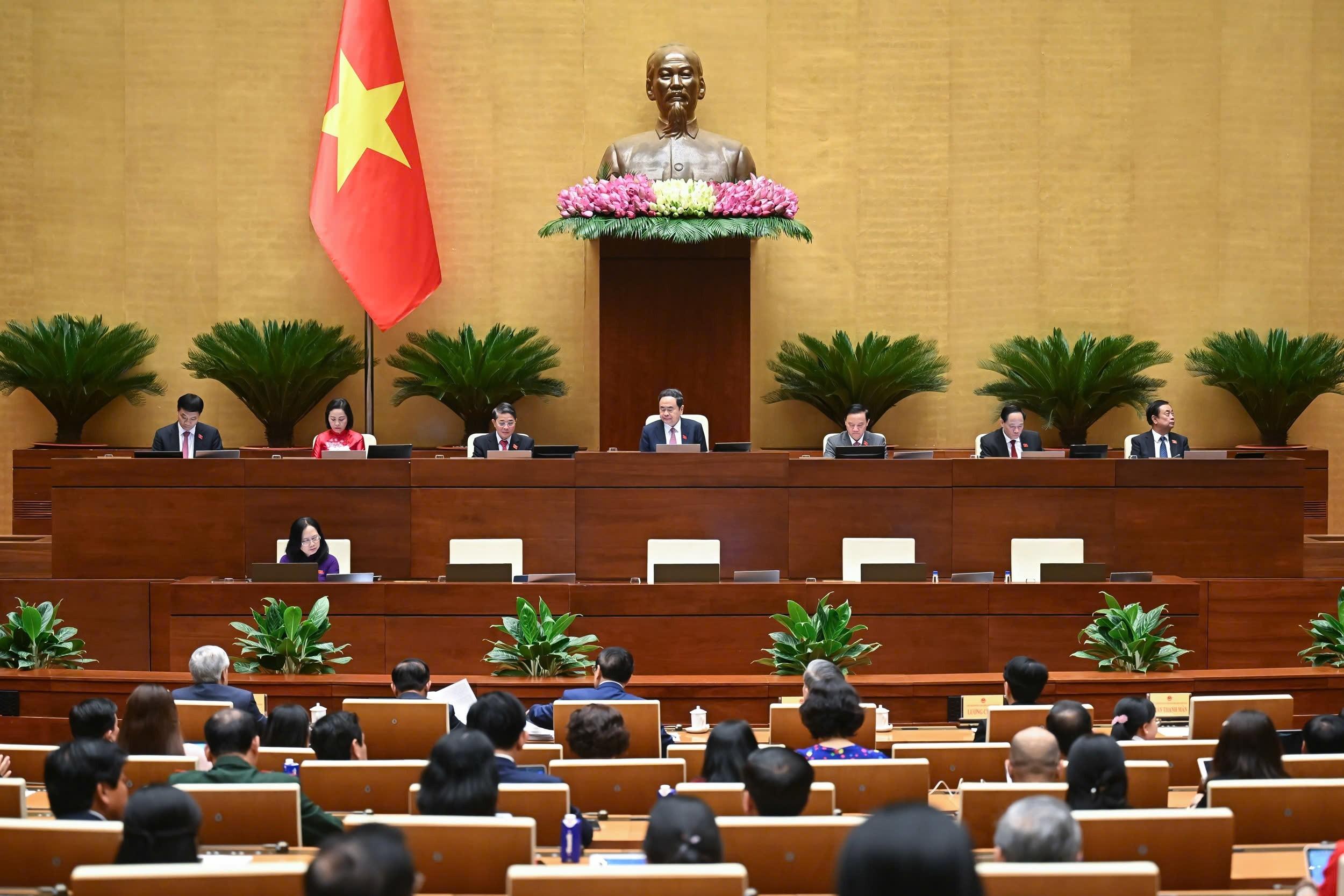 Khởi đầu cho những cải cách thể chế một cách căn cơ