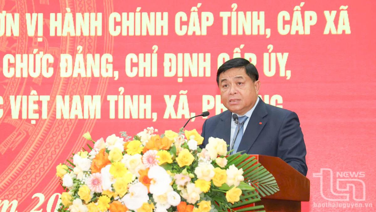 Phó Thủ tướng Chính phủ Nguyễn Chí Dũng phát biểu. Ảnh: Báo Thái Nguyên