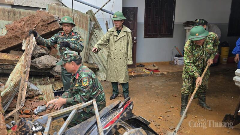 Ban Chỉ huy Phòng thủ khu vực 3-Thống Nhất cử hơn 30 cán bộ, chiến sĩ đến hiện trường, phối hợp cùng lực lượng dân quân địa phương hỗ trợ khắc phục hậu quả