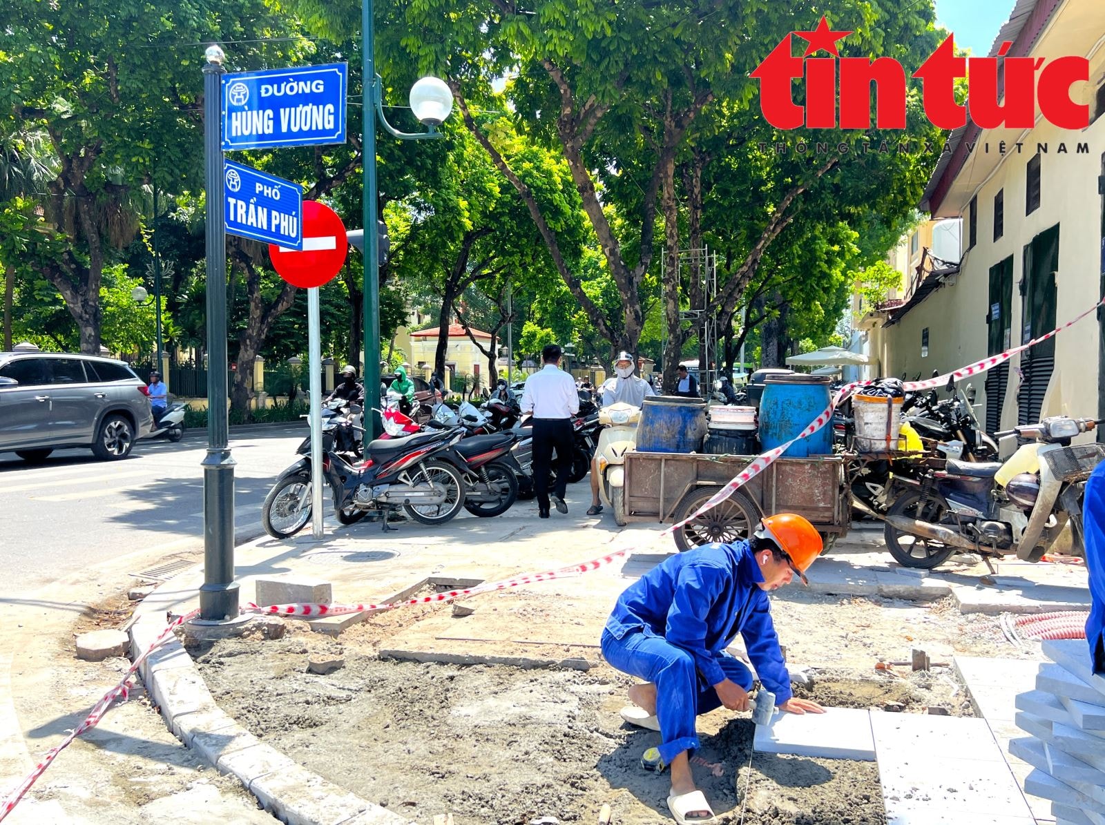 Chú thích ảnh