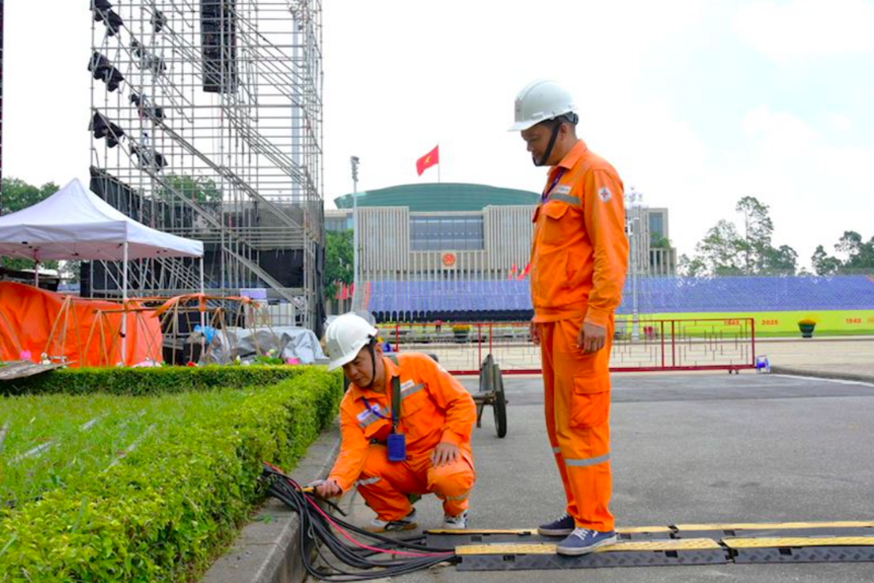 Công tác chuẩn bị cung cấp điện đã được ngành điện chuẩn bị kỹ lưỡng. Ảnh: EVNHANOI