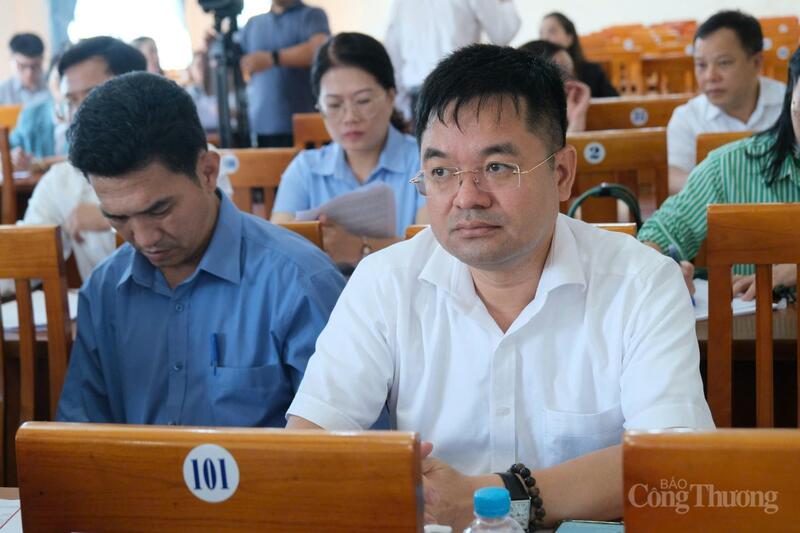 Đồng chí Nguyễn Văn Minh, Tổng Biên tập Báo Công Thương tại buổi làm việc. Ảnh: Lê Sơn