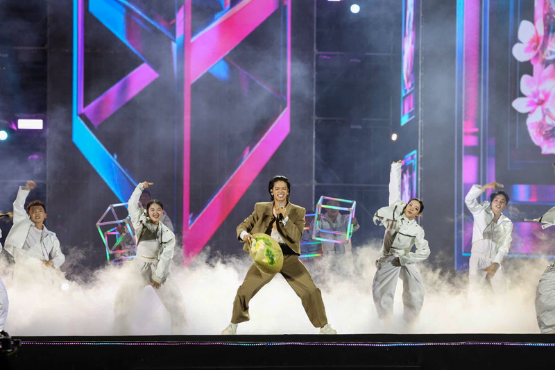 (S)TRONG Trọng Hiếu chia sẻ rằng anh biết ơn Tổ quốc vì đã chào đón anh quay trở về.