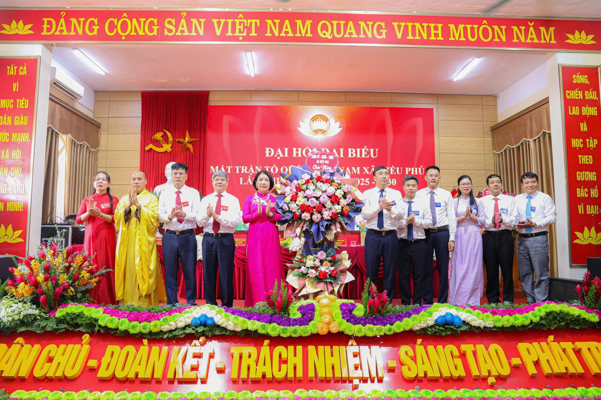3-kieu-phu.jpg