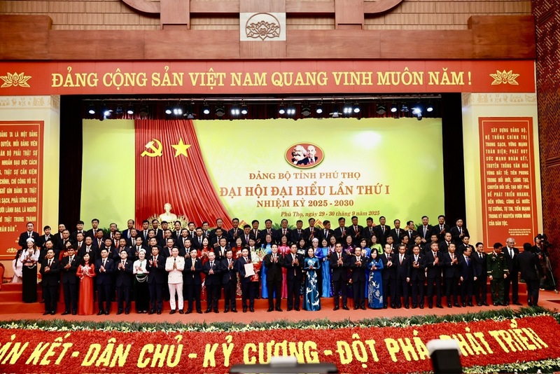 Ban Chấp hành Đảng bộ tỉnh Phú Thọ khóa I, nhiệm kỳ 2025 - 2030 ra mắt với 97 ủy viên.