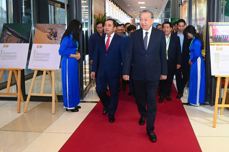 Tổng Bí thư Tô Lâm dự Lễ kỷ niệm 80 năm ngành Nông nghiệp và Môi trường (1945 - 2025) và Đại hội Thi đua yêu nước lần thứ I. Ảnh: NNVN