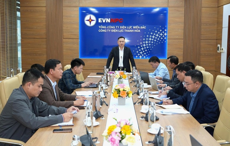 Toàn cảnh cuộc họp. Ảnh: Hùng Mạnh - Ngọc Hùng