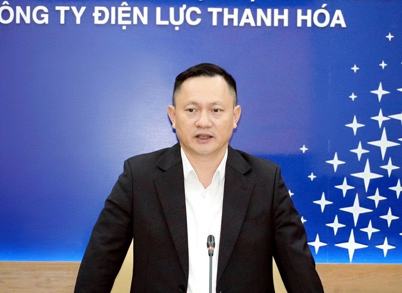 Ông Hoàng Hải, Giám đốc PC Thanh Hóa phát biểu tại cuộc họp. Ảnh: Hùng Mạnh - Ngọc Huyền