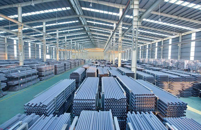 Công ty TNHH một thành viên Hoa Sen Nhơn Hội - Bình Định là một trong số các doanh nghiệp có tổng lượng phát thải khí nhà kính lớn cần thực hiện kiểm kê. Ảnh: ĐVCC