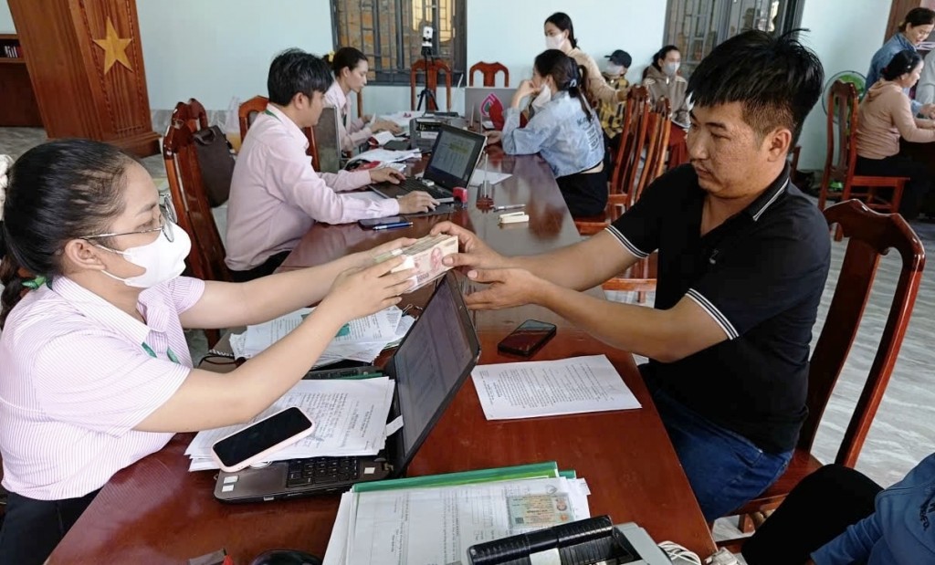 Lâm Đồng: Kịp thời cấp vốn ưu đãi đến người dân bị thiệt hại do lũ lụt