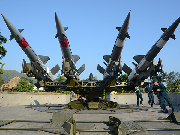 Trong những ngày này, Sư đoàn 363 vẫn duy trì nghiêm túc công tác huấn luyện, sẵn sàng chiến đấu, bảo đảm hoàn thành tốt nhiệm vụ được giao.