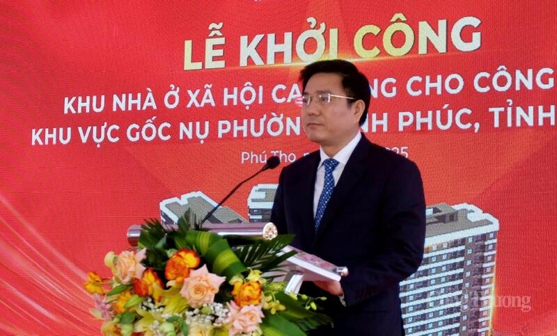 Phó Chủ tịch UBND tỉnh Phú Thọ Vũ Việt Văn phát biểu tại Lễ khởi công.