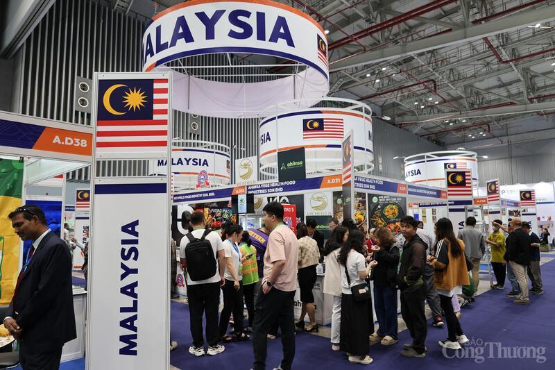 Gian hàng Quốc gia Malaysia Hội chợ Thương mại Quốc tế Việt Nam lần thứ 23, được tổ chức tại TP. Hồ Chí Minh đầu tháng 12/2025.