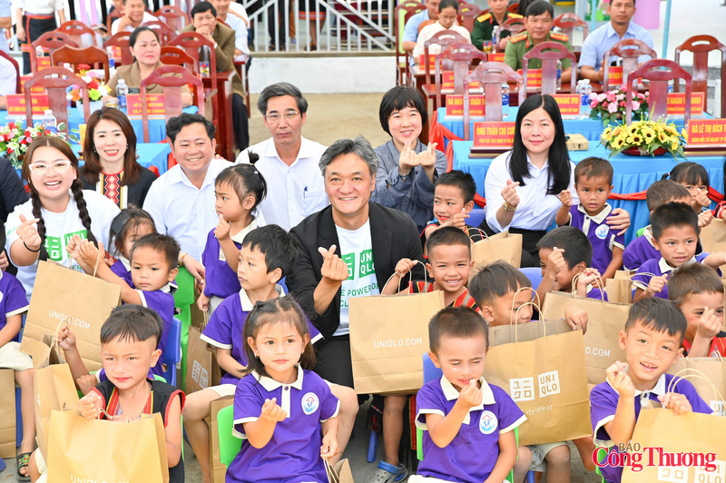 Đồng bào Giẻ Triêng rưng rưng hạnh phúc khi các con có trường học mới - 8