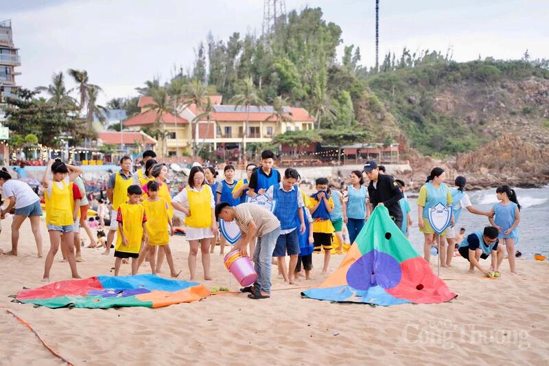 Nhiều điểm du lịch biển trong khu vực liên kết “Quy Nhơn - Gia Lai” đã bắt đầu ghi nhận lượng khách đông.