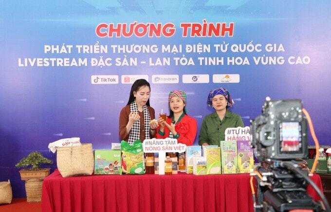 Kế hoạch phát triển thương mại điện tử khu vực miền núi, biên giới giai đoạn 2027 - 2030 sẽ tập trung vào nhiều giải pháp như tăng cường liên kết vùng.