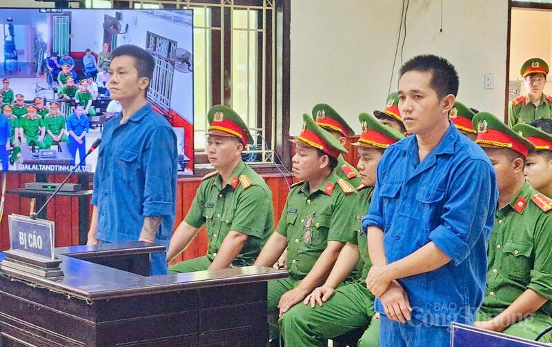 Đối tượng Phạm Anh Tài (trái) và Lê Văn Ân (phải).