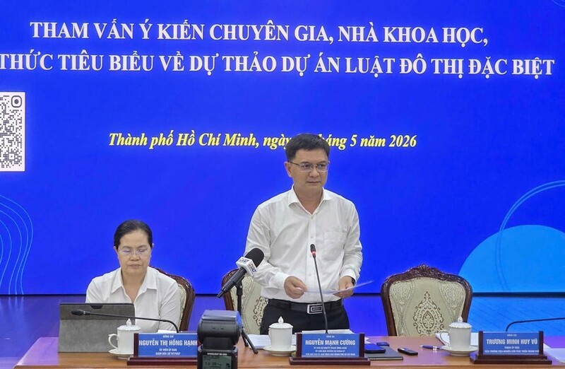 UBND TP. Hồ Chí Minh tổ chức Hội thảo tham vấn ý kiến chuyên gia, nhà khoa học, trí thức tiêu biểu về Dự thảo dự án Luật Đô thị đặc biệt ngày 22/5.