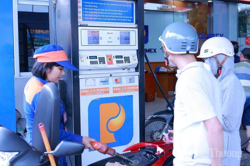 Xăng E10 kỳ vọng tạo đầu ra ổn định cho khu vực sản xuất nguyên liệu nông nghiệp. Ảnh: Quỳnh Trang