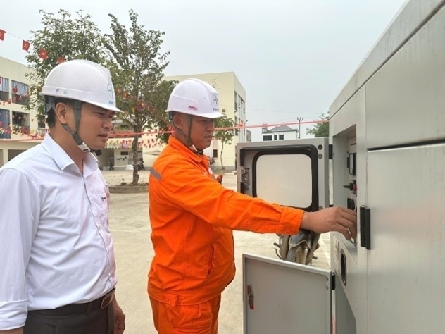 Thời gian qua, Điện lực Lạng Sơn đã quản trị điện bằng dữ liệu, điều chỉnh phụ tải và chuyển đổi số, giúp tiết kiệm điện hiệu quả. Ảnh: Điện lực Lạng Sơn