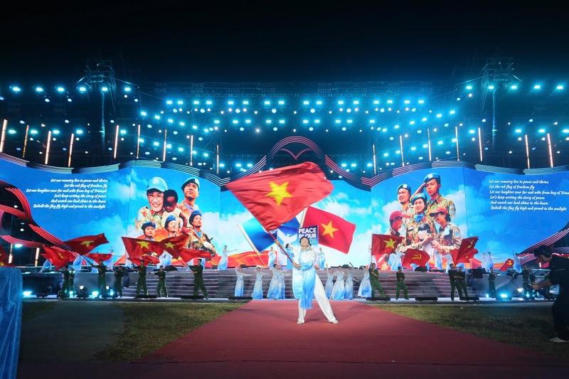 Lễ hội Vì Hòa bình năm 2026 với chủ đề “Từ ký ức đến tương lai - Quảng Trị vì hòa bình”. Ảnh: Như Nguyễn