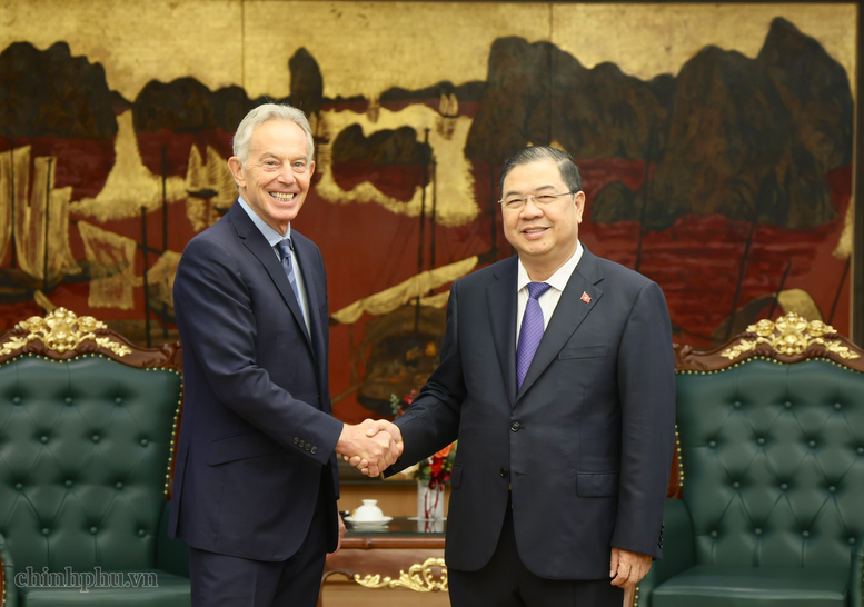 Phó Thủ tướng Thường trực Phạm Gia Túc tiếp cựu Thủ tướng Vương quốc Anh Tony Blair - Ảnh: VGP/Phương Nguyên