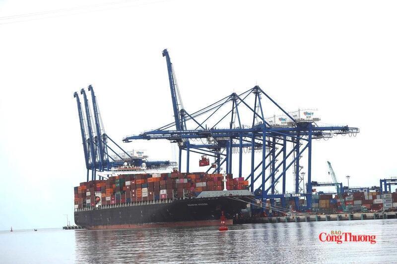 Việt Nam tiếp tục giữ vị trí đối tác thứ 10 của Singapore. Ảnh: Nguyễn Nam