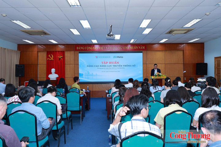 Toàn cảnh chương trình tập huấn